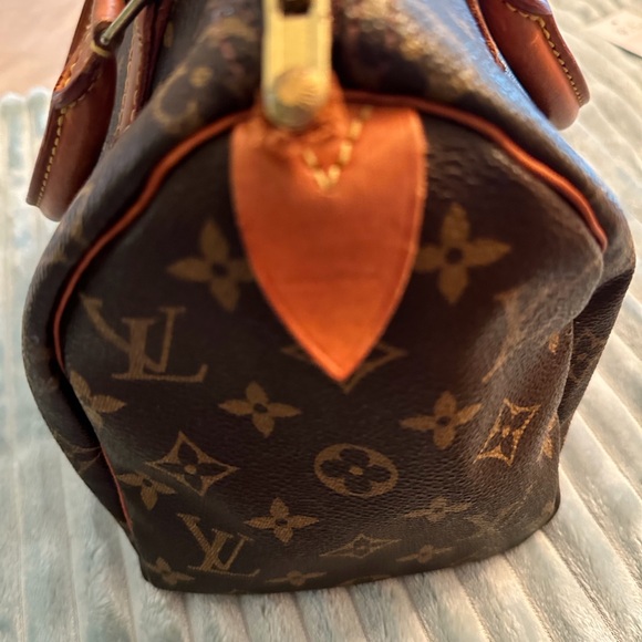 Authentic Louis Vitton speedy 25 - Picture 6 of 12